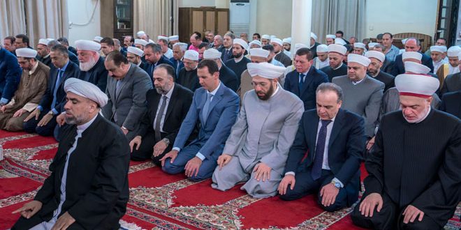 دى السيد الرئيس بشار الأسد صلاة عيد الأضحى المبارك صباح اليوم في رحاب جامع الأفرم بدمشق