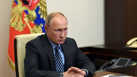 محادثات ثلاثية