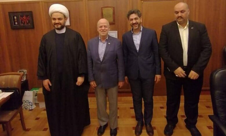 الشيخ الكعبي يلتقي نعومكين ويبحثان الوضع العراقي