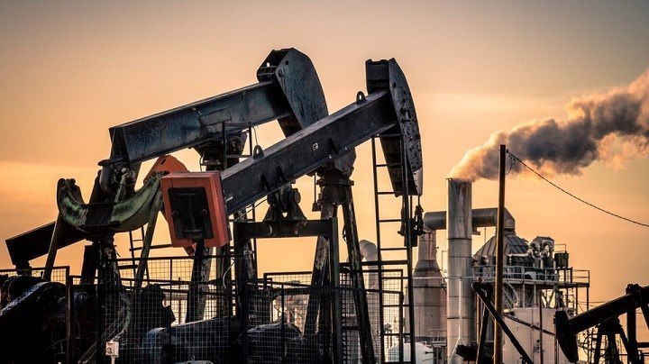 أسعار النفط تواصل الصعود في ظل إغلاق "كيستون"