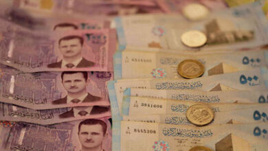 تحسن طفيف لليرة السورية مقابل الدولار