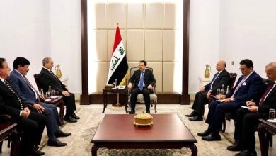 رئيس الوزراء العراقي يؤكد الترابط مع سورية