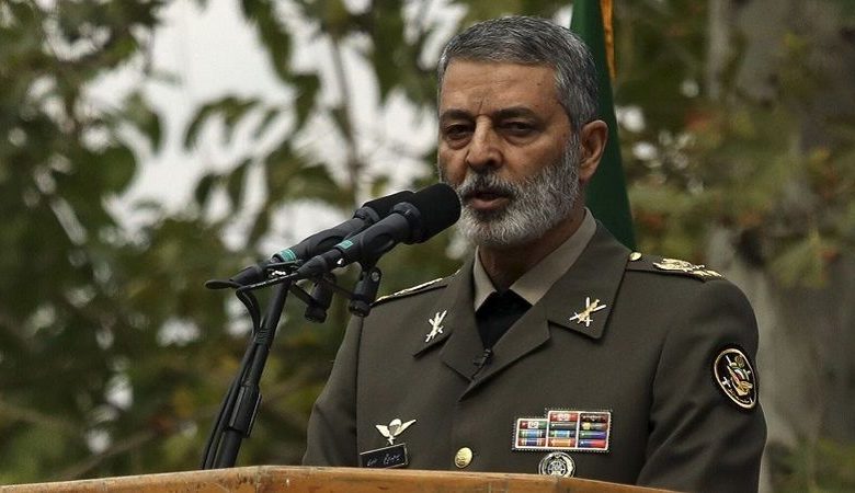 قائد جيش الجمهورية الإسلامية الإيرانية