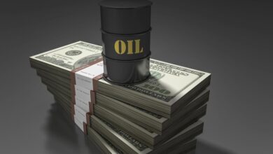 انخفاض أسعار النفط بعد مكاسب قوية إثر إعلان من ليبيا