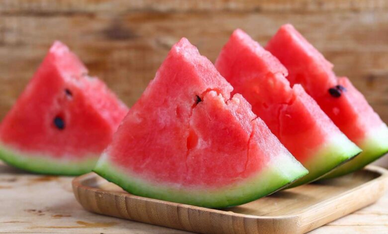 ما هي فوائد البطيخ الأحمر؟