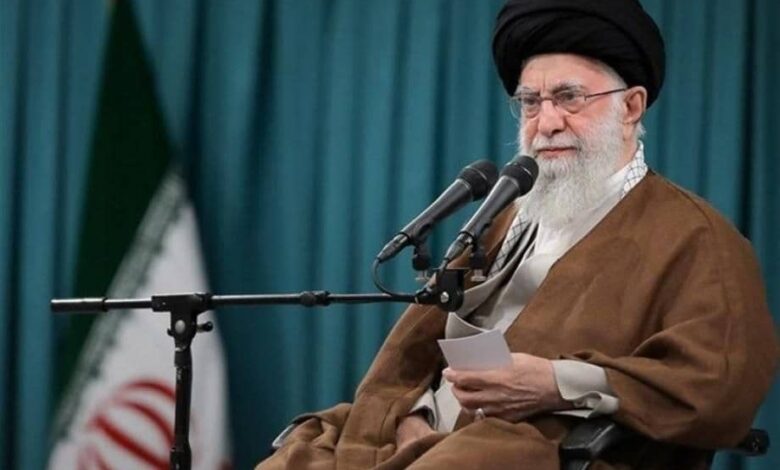 الإمام الخامنئي: القوات الإيرانية ستوجّه ضربات قاسية للعدوّ الصهيوني