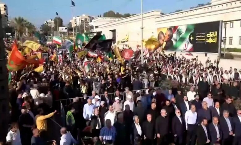 تجمعات في طهران وبيروت احتفالاً بانتصار إيران
