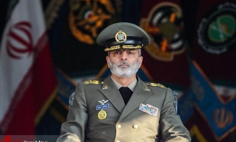 موسوي يؤكد على تطوير كفاءة الدفاع الجوي