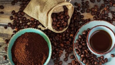 مخاطر القهوة وكيفية تناولها بأمان