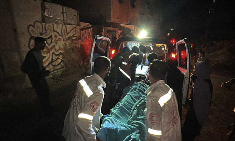 خلال 12 ساعة.. أكثر من 100 شهيد في غزة