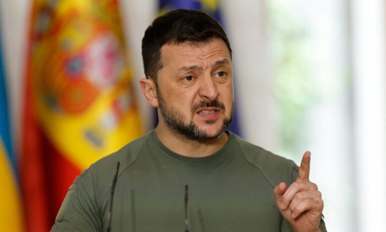 زيلينسكي يطلب دعمًا فرنسيًا للدفاع الجوي