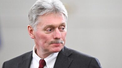 بيسكوف: المطلوب هو العمل على تسوية الأزمة الأوكرانية