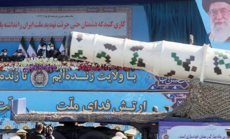 قائد الجيش الإيراني يوجه رسالة إلى "الباسيج"