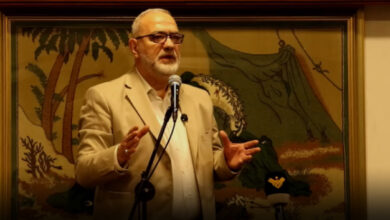 لاخيار أمامنا إلا الصمود والتمسك بالمقاومة