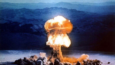 كوساتشوف: استئناف واشنطن للتجارب النووية سيطلق تفاعلاً متسلسلاً عالمياً