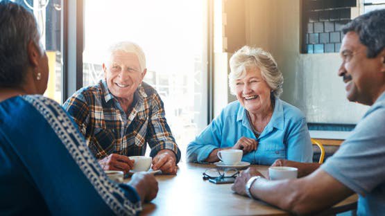 اكتشاف علمي يكشف سر العمر الطويل وبلوغ المئة