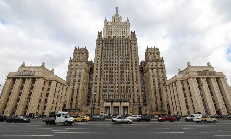 روسيا تتهم أوروبا بدورها التدميري في المسألة الأوكرانية