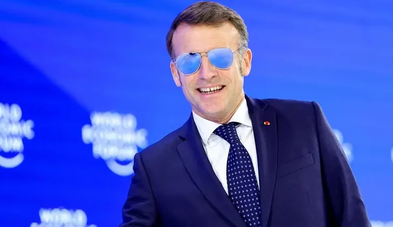 الرئيس الفرنسي يدعو إلى بنية أمنية في أوروبا