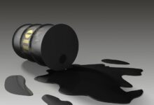 هبوط حاد للنفط بعد إعلان ترامب هدنة إيران