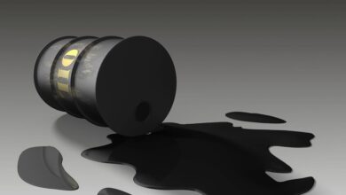 هبوط حاد للنفط بعد إعلان ترامب هدنة إيران