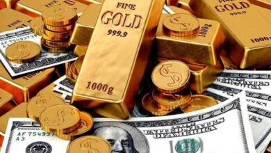 انخفاض أسعار الذهب مع ارتفاع الدولار