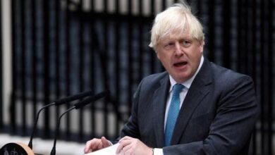 جونسون ينتقد غياب لندن عن حرب إيران