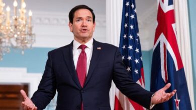 انقسام السلطة يربك المشهد الإيراني الداخلي  