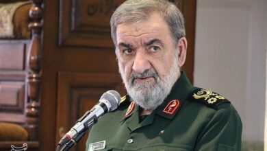 رضائي يهدد واشنطن بحربٍ تمتدُّ للبحار