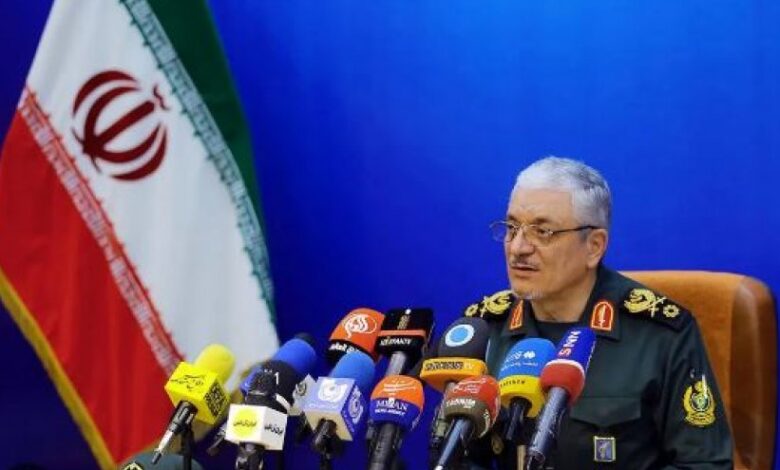 الدفاع الإيرانية : لاخیار لترامب سوى القبول بحقوق شعبنا