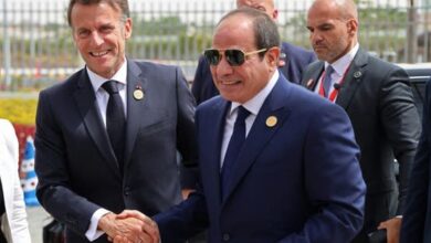 السيسي وماكرون يبحثان تهدئة توترات الشرق الأوسط
