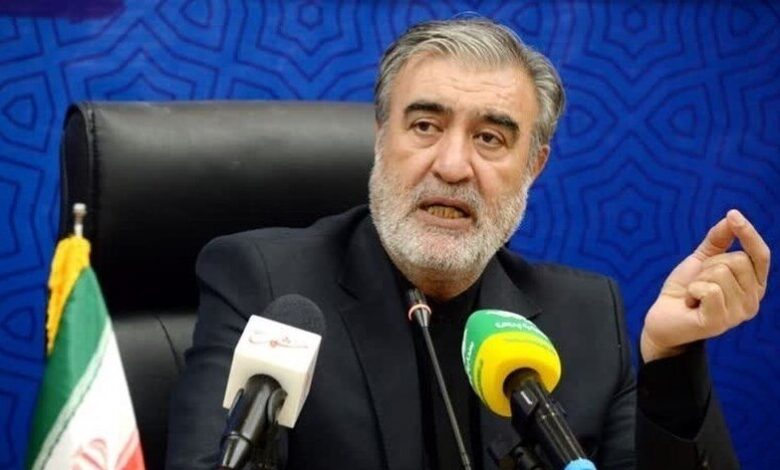 عزيزي: مضيق هرمز والمياه الخليجية لن يُدارا بمنشورات "متوهمة"