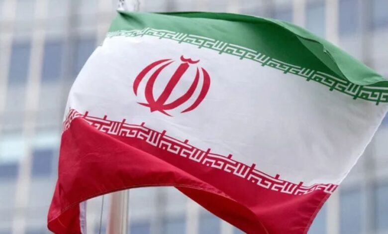 طهران تواجه الاستهداف الأميركي برد متناسب