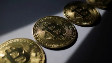 انهيار البيتكوين أمام صعود الذكاء الاصطناعي
