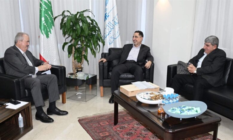 جابر بحث مع الحاج حسن وطليس واقع البلديات المتضررة
