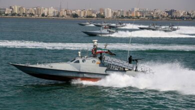 إيران تحيد القوة العسكرية الأميركية في الخليج