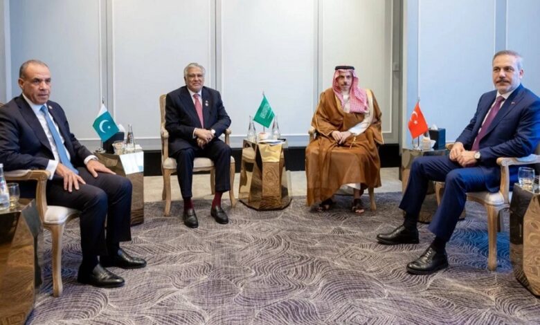 رباعي إقليمي يتحرك في عمّان لاحتواء التصعيد