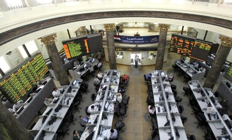 البورصة المصرية تحقّق قمة تاريخية جديدة