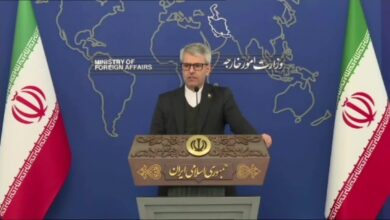 طهران تفند أزمة هرمز وترفض الشروط
