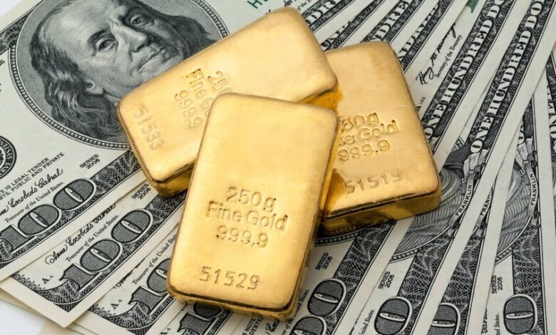 الدولار عند أعلى مستوى في 7 أسابيع