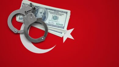 تركيا توقف 201 مشتبهاً بشبكة احتيال دولية