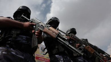 روسيا تحذّر من تهديد الملاحة في باب المندب