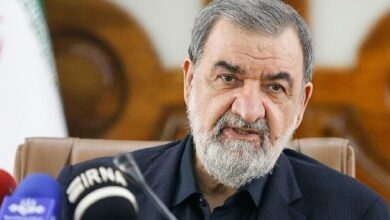 رضائي: إيران تجاوزت اختبار الضغط العسكري