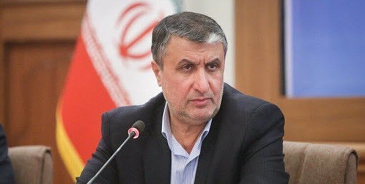 إسلامي: العقوبات والتهديدات لم توقف حركة الصناعة النووية