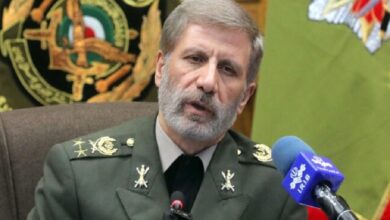 حاتمي: إيران تعزز قدراتها العسكرية وتوسّع انتشارها البحري