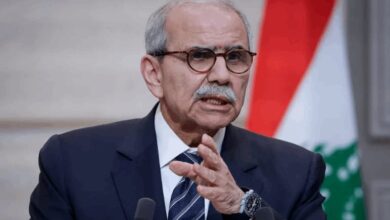 سلام ينفي إصدار أمر بترحيل مشتبه بهما