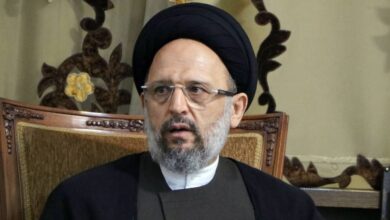 السيد فضل الله يحذر من الفتنة الداخلية!
